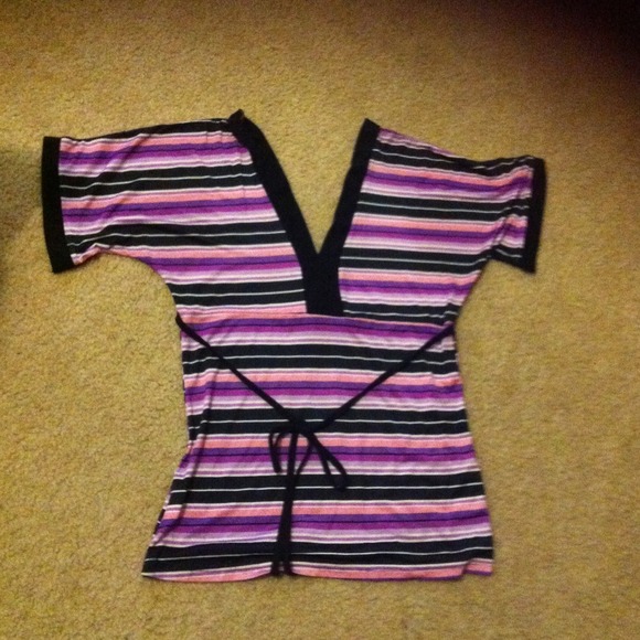 Cute silky top