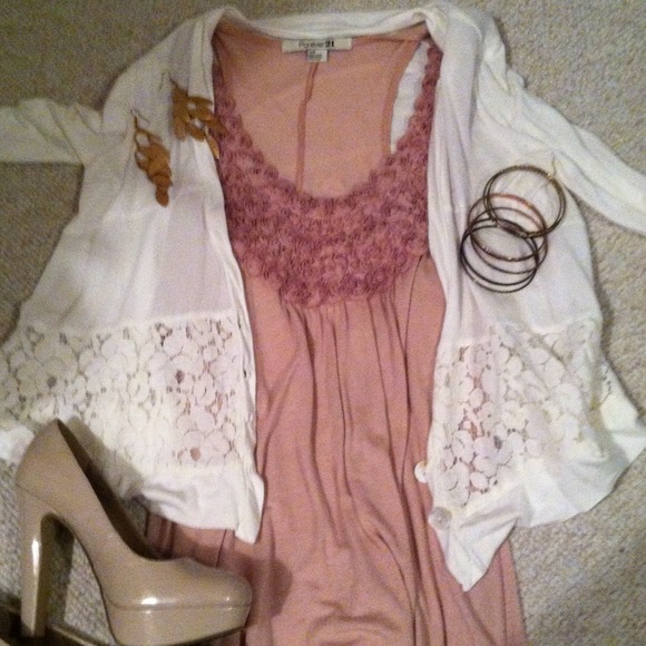 White lace shrug