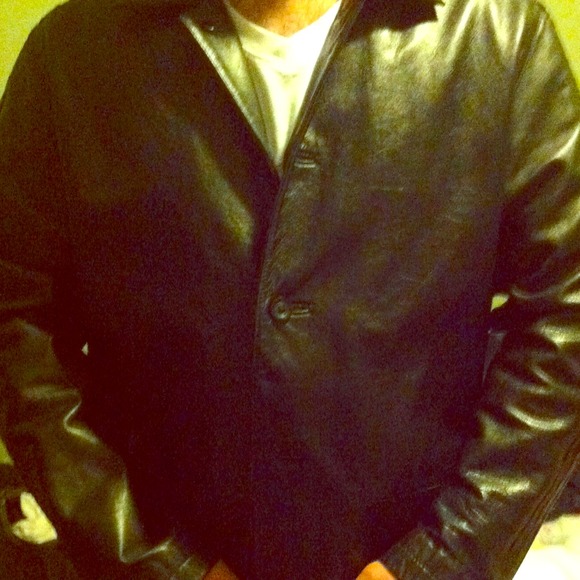 Claiborne Men's Leather size L