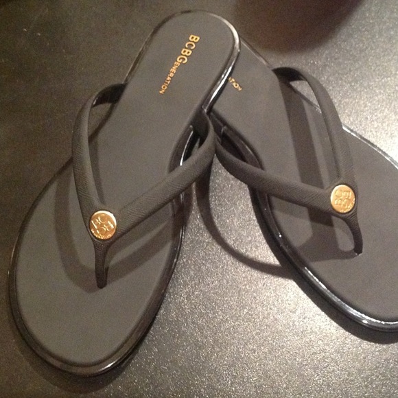 New BCBG Generation Flip-Flops