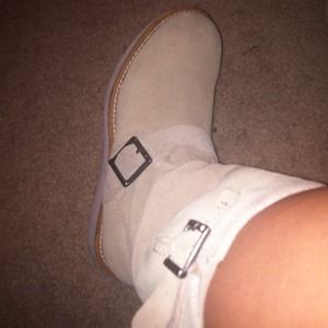 🔴RESERVED🔴 Suede boots