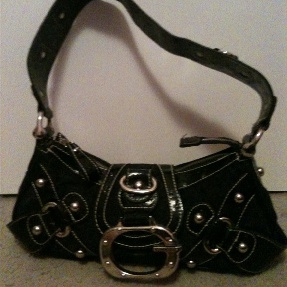 Black Guess hand bag! - Picture 1 of 3