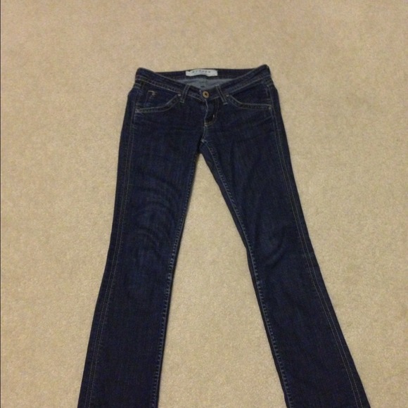 Hudson jeans! - Picture 2 of 4