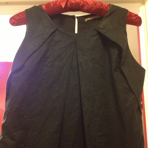 Black shift and banana republic skirt - Picture 2 of 4