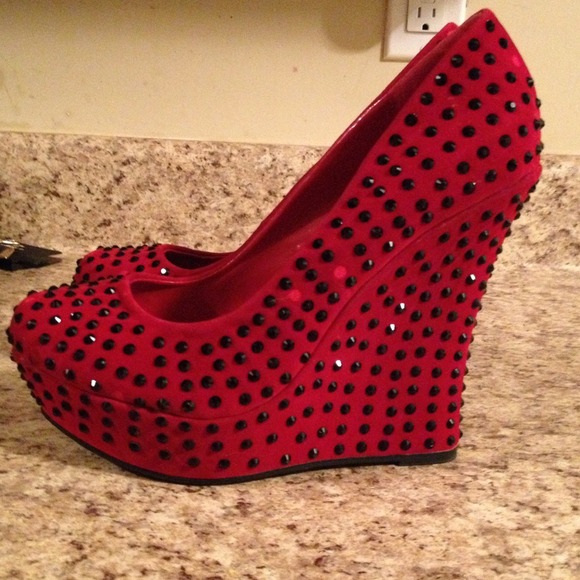 Rhinestone embellished wedge by Shiekh shoes.