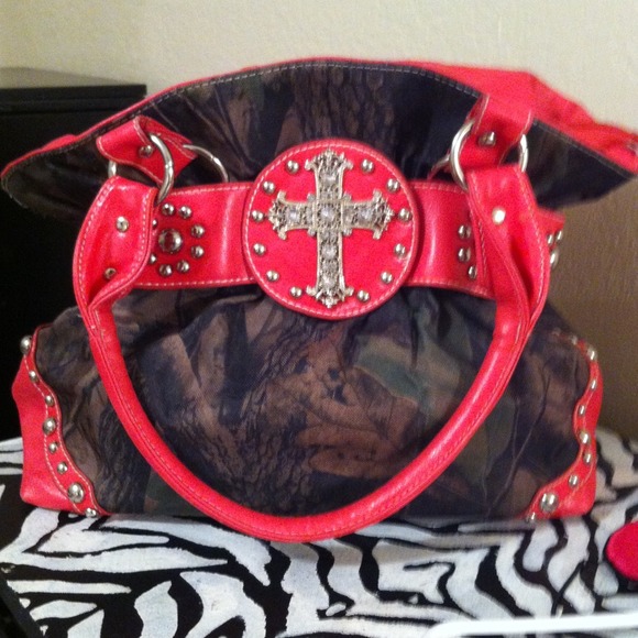 Hot pink and Camo !!!