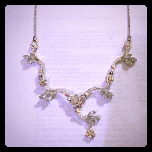 🔥FLASH SALE🔥Prom jewelry - Picture 1 of 3