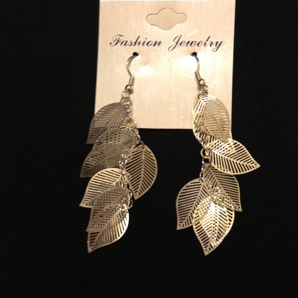 Fashion earring