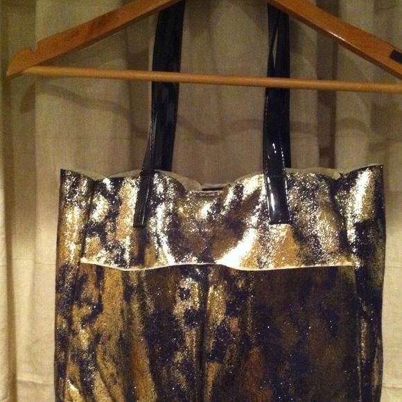 Christian Livingston purse