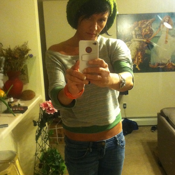 Green Dready Hat High low stripe medium shirt - Picture 3 of 3