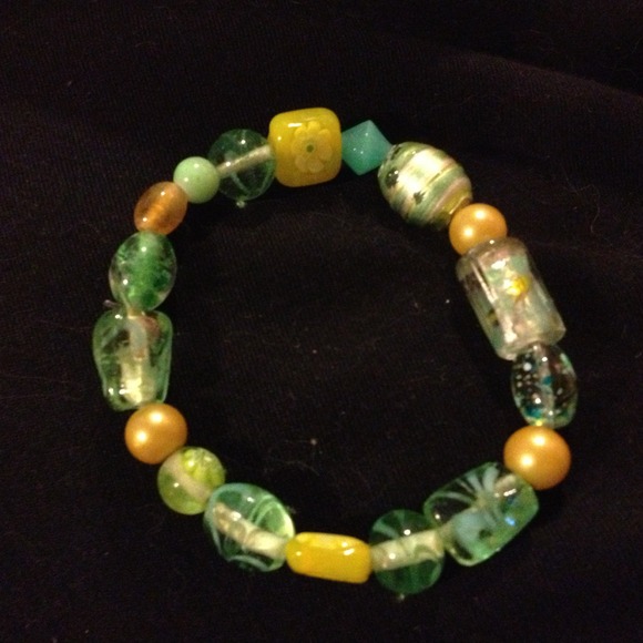 Bracelet