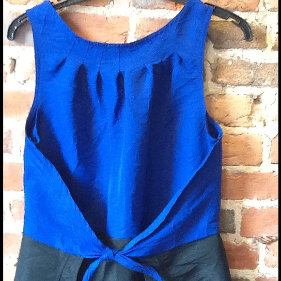 Royal blue/black w/low cut V back summer dress - Picture 2 of 4