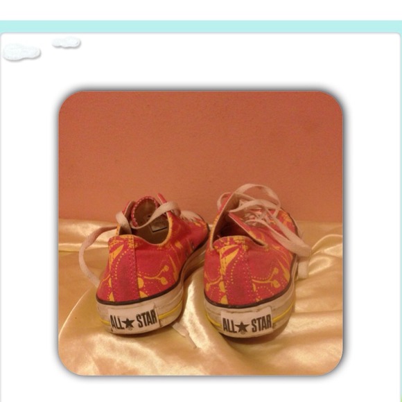 All star converse shoes.