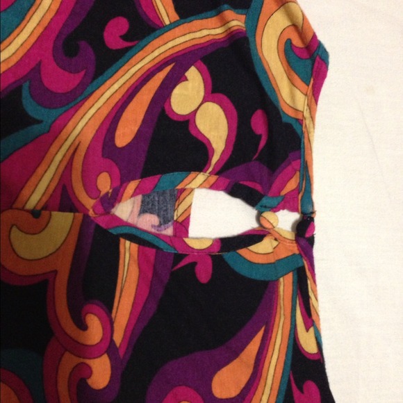 Dress - Picture 3 of 3