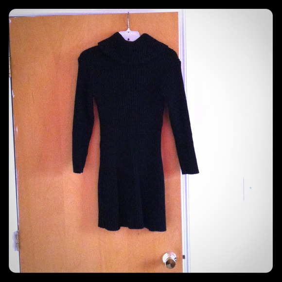 Really cute sweater dress!!