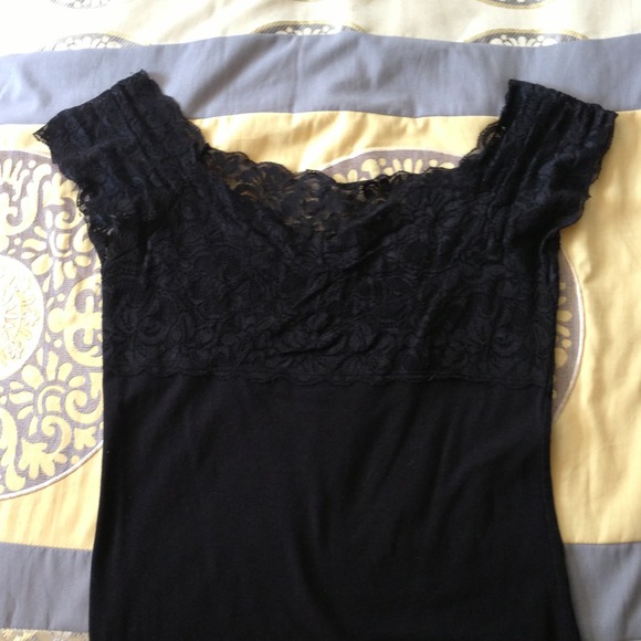 Lacey black off the shoulder sweetheart neckline