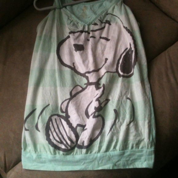 Snoopy shirt