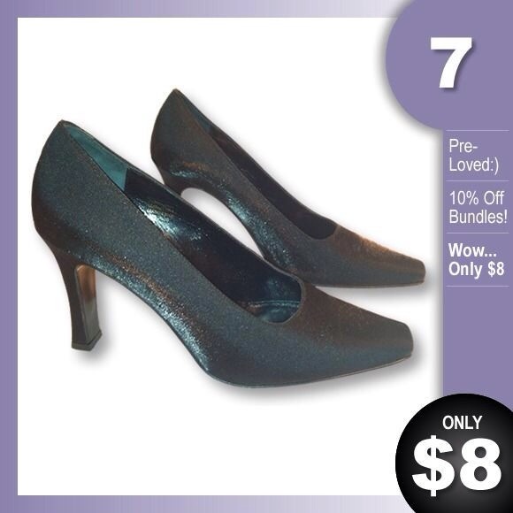 Ann Taylor Shoes - Black Fabric Pumps by ANN TAYLOR
