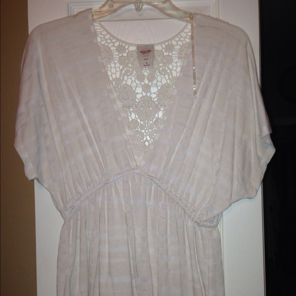 Lace back batwing top with sheer stripes