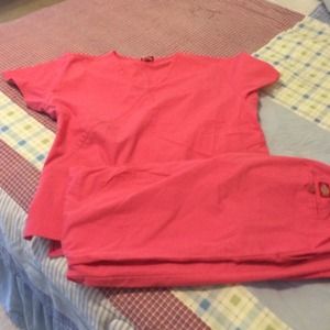 medical scrubs size extra small