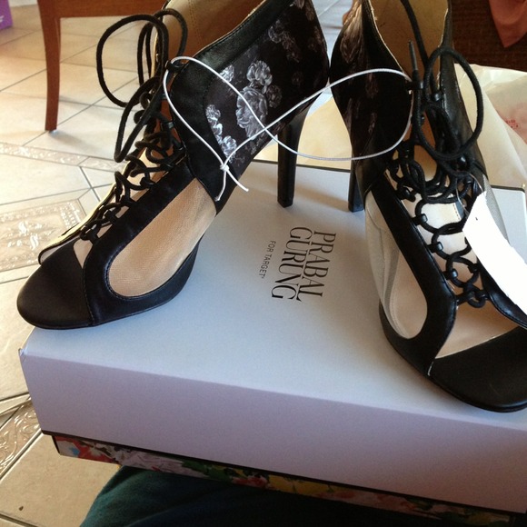 Prabal gurung shoes. Adorable