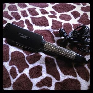 Large Infiniti Conair straightener