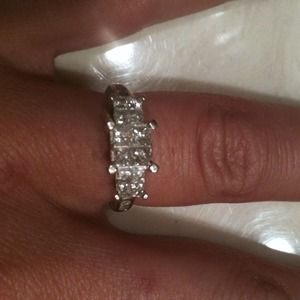 ~Price Reduction~ Diamond wedding ring