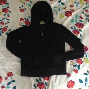 *Bundled* Large black, velour juicy hoody