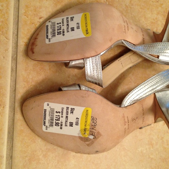 Kate Spade heels - Picture 4 of 4