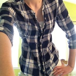 Blue plaid three quarter sleeve