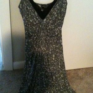 🚫 RESERVED🚫Guess jeans dress *reduced* bundle