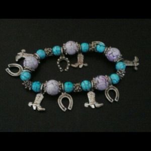 Western style bracelet 👏bundle for sancie 👏