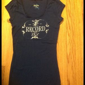 Express signature tee shirt.