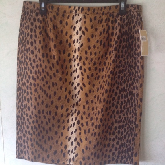 Michael Kor's leopard print skirt!