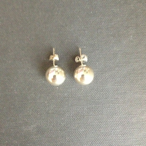 Authentic Tiffany & Co Beads earrings