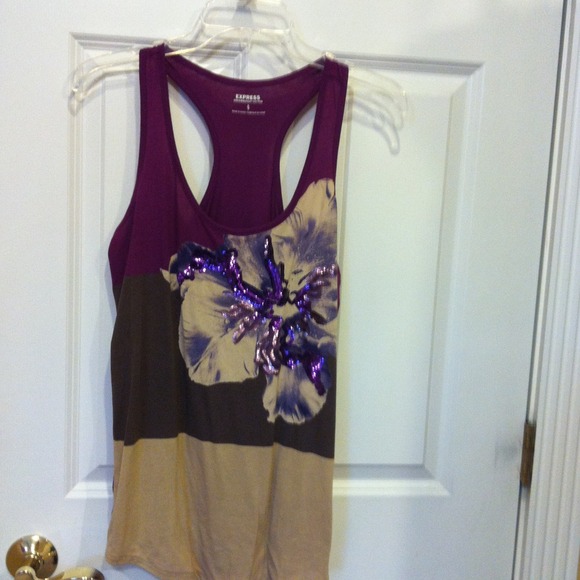 NWT Express cotton tank with sequence flower - Picture 1 of 4