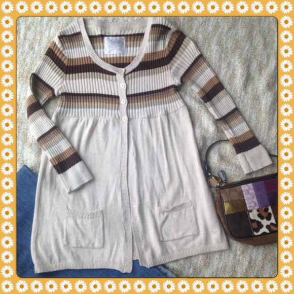 👧 Justice Sweater 🌟 - Picture 1 of 1