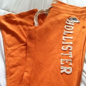 Hollister sweats