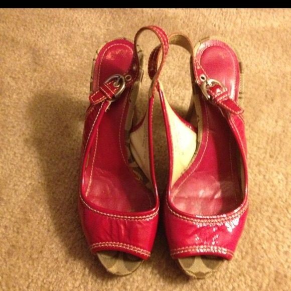 Coach Patent Leather Sling Back Pink Heel Summer - Picture 4 of 6