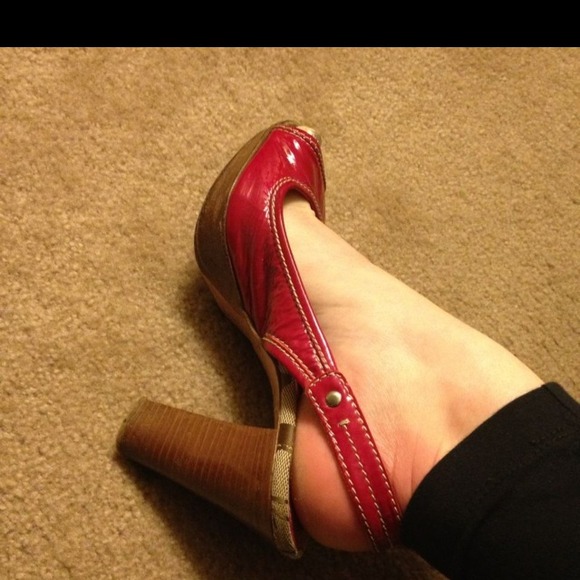 Coach Patent Leather Sling Back Pink Heel Summer - Picture 6 of 6