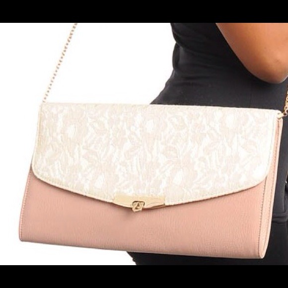 ***BRAND NEW*** Cultch/bag never been used - Picture 2 of 4