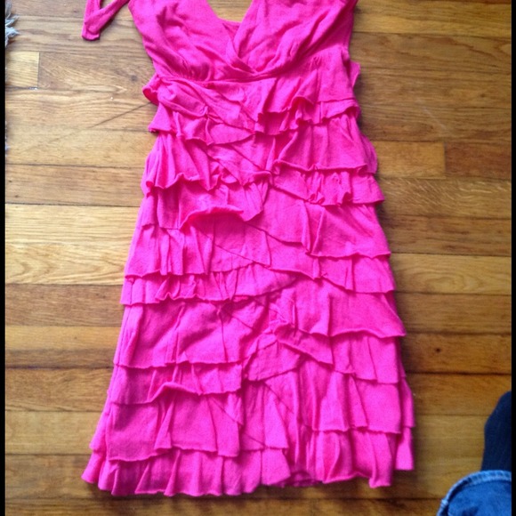 Express dress - Picture 2 of 2