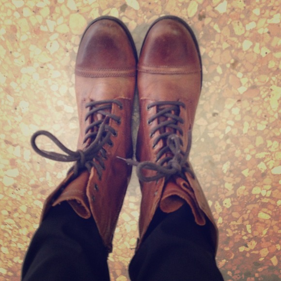 Reserved! ⚡Steve Madden combat boots