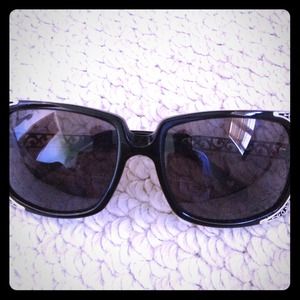 Brighton black sunglasses