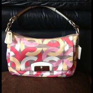 💥BUNDLED💥Beautiful AUTHENTIC COACH Purse!