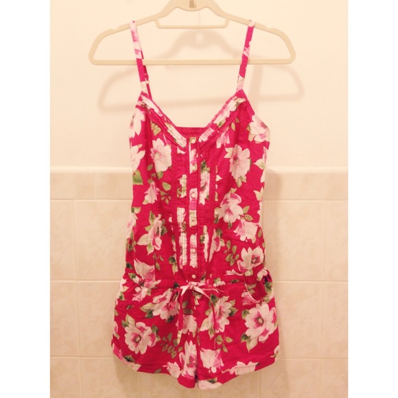 GH Pink Floral Romper - Picture 1 of 3