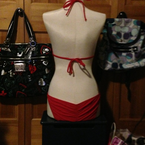 Monokini - Picture 4 of 4