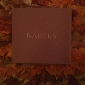 Bakers southwest boots.. Never been worn!!