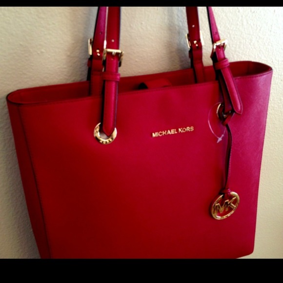 Michael Kors Jet Set Saffiano Michael Kors Jet Set Saffiano