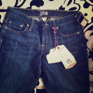 Lucky Jeans